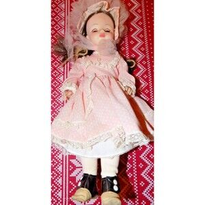 Vintage Madame Alexander Rebecca doll